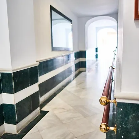 דירה Charming House - Calm And Comfort In The Center סביליה